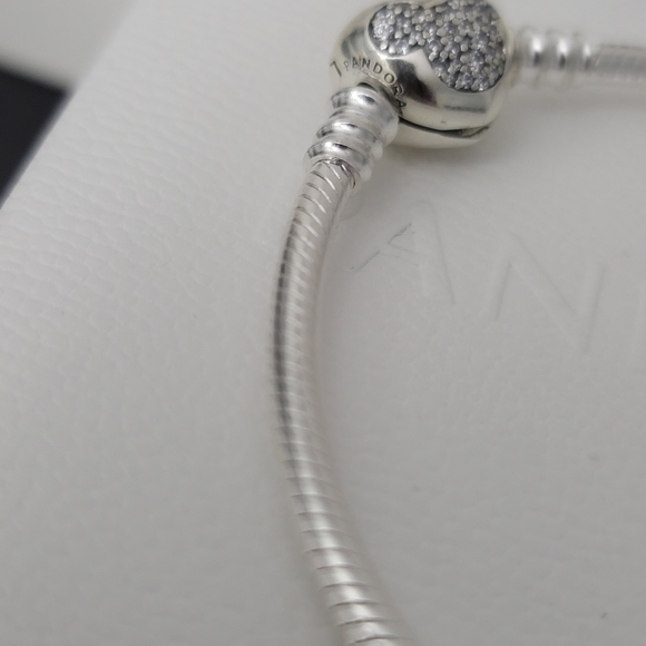 💗Pandora Mickey Mouse Snake Chain Bracelet - Picture 4 of 5